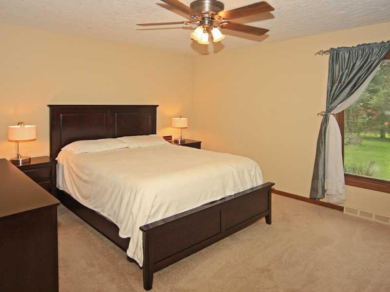 462 Ridge Road Greenwood, IN 46142 - Photo 9 of 18 Gallery Image 9