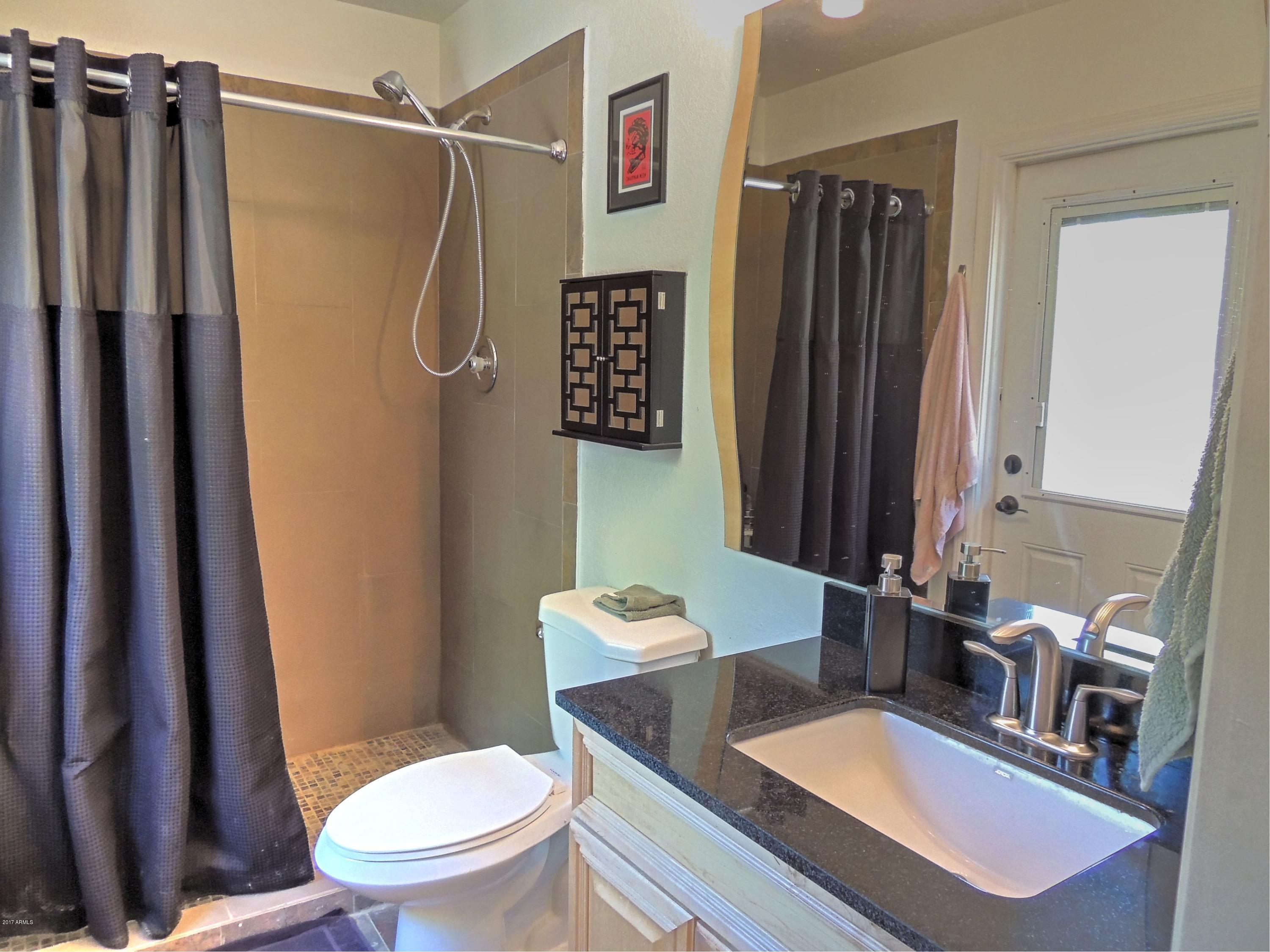 4826 East Pearce Road Phoenix, AZ 85044 - Photo 10 of 16 10