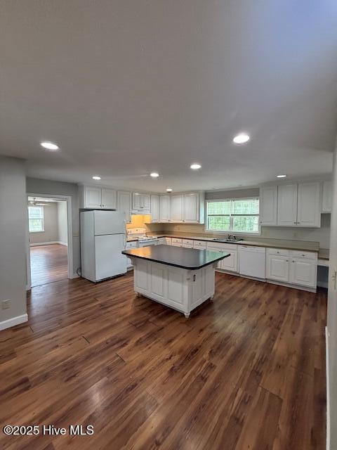 502 Stately Pines Road New Bern, NC 28560 - Photo 13 of 45 Kitchen