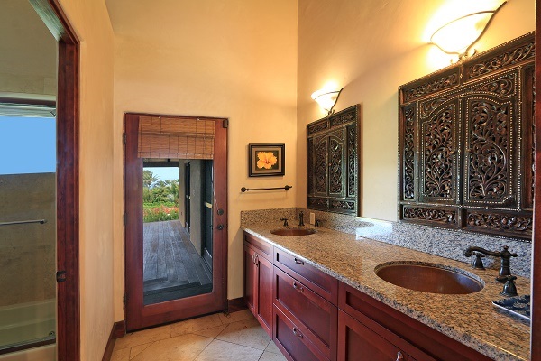 560 North Holokai Road Haiku, HI 96708 - Photo 17 of 30 a bathroom with a sink and a shower
