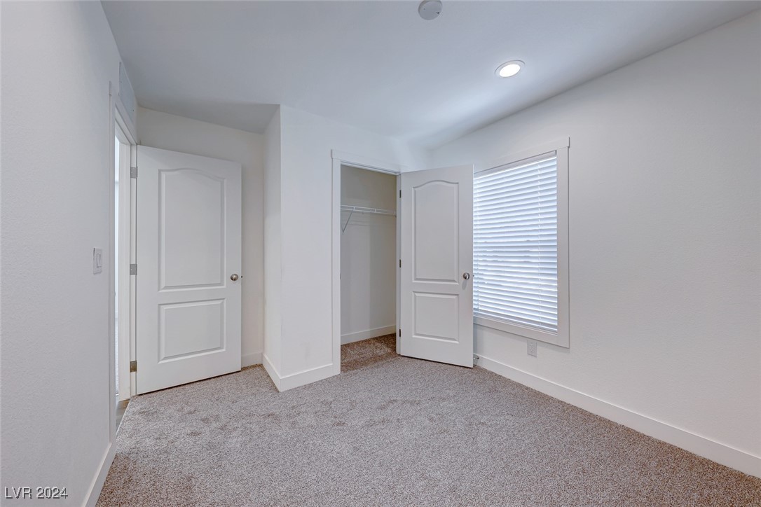 4628 Royal Ridge Way Las Vegas, NV 89103 - Photo 11 of 26 Gallery Image 11