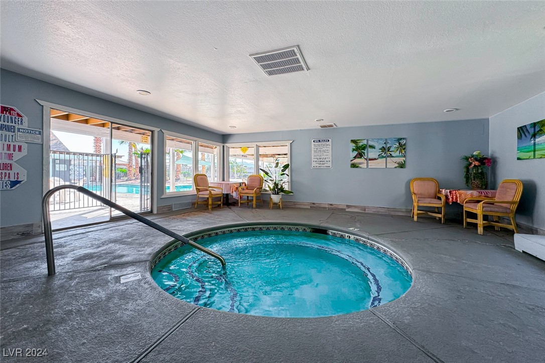 4628 Royal Ridge Way Las Vegas, NV 89103 - Photo 19 of 26 Gallery Image 19