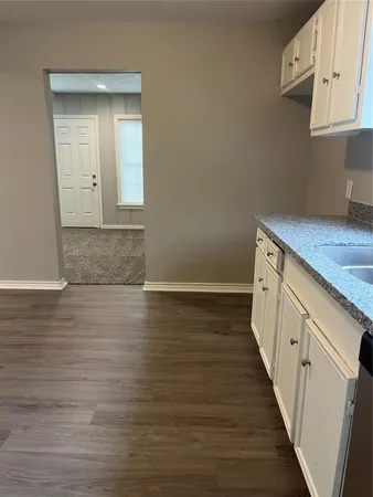 $1,750 | 6634 Cresthill Street, Houston, TX 77033