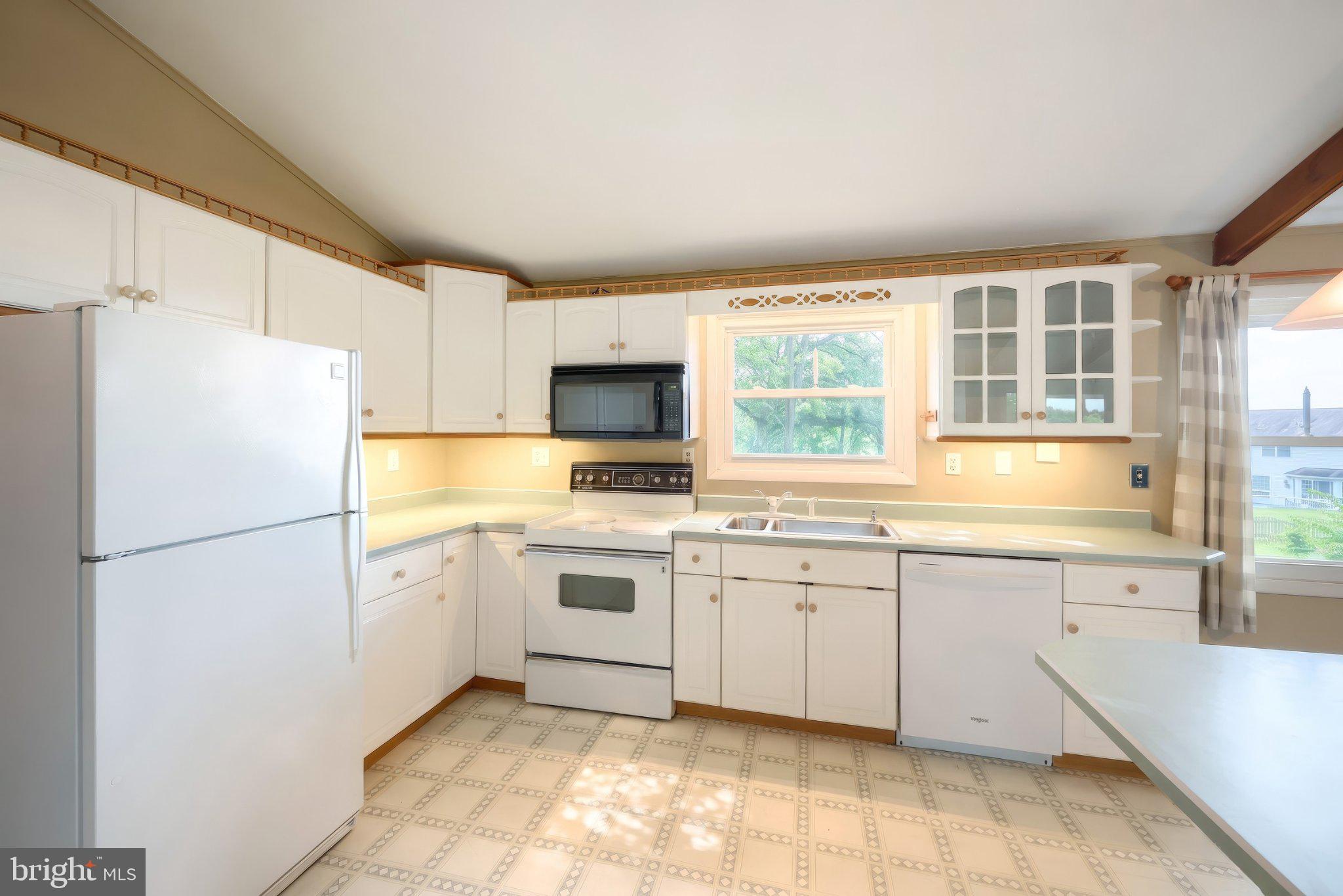 468 Fairview Drive Hanover, PA 17331 - Photo 25 of 42 Bright and inviting kitchen space.