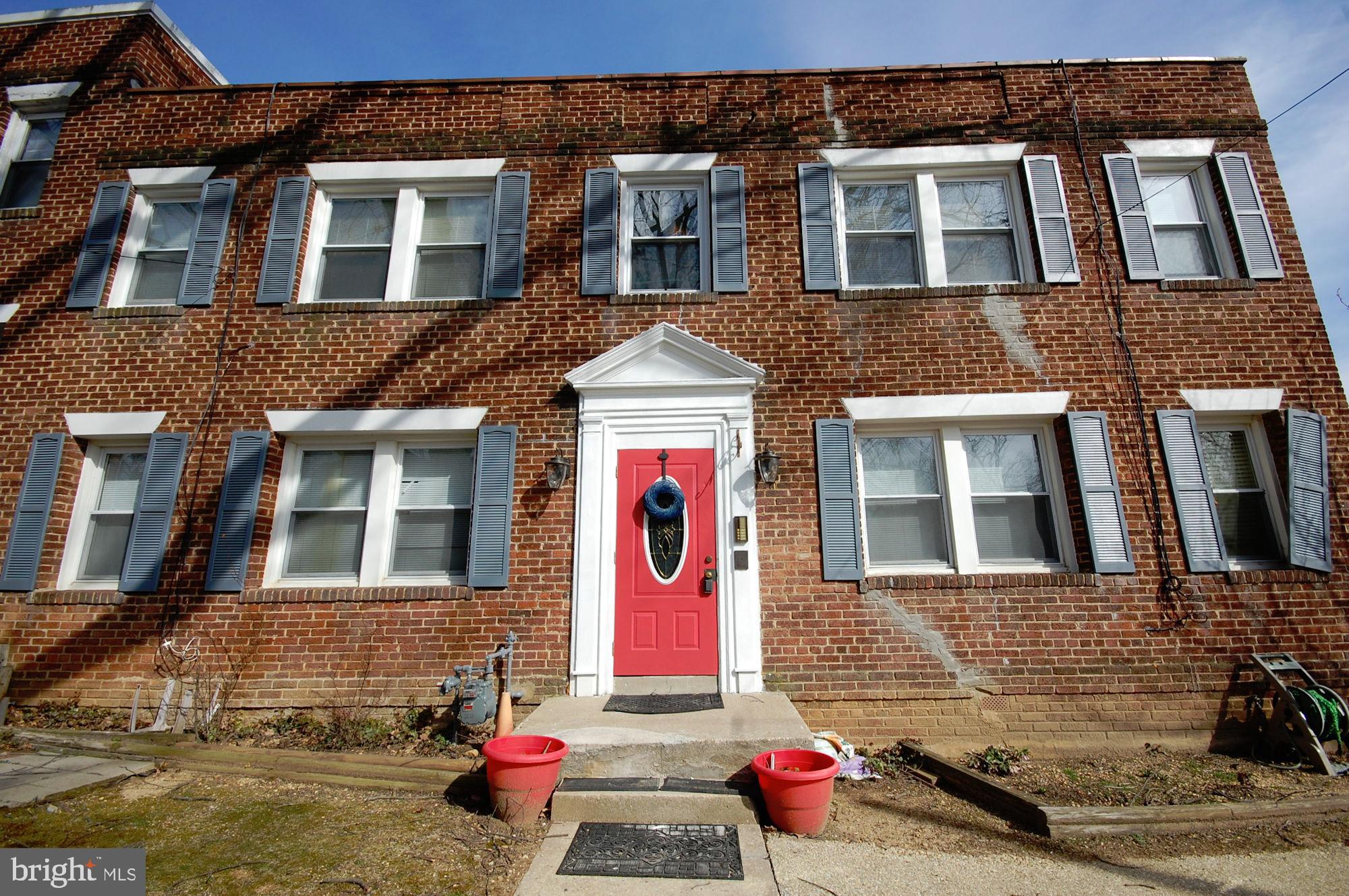2612 29th Street Southeast Washington, DC 20020 - Photo 2 of 11