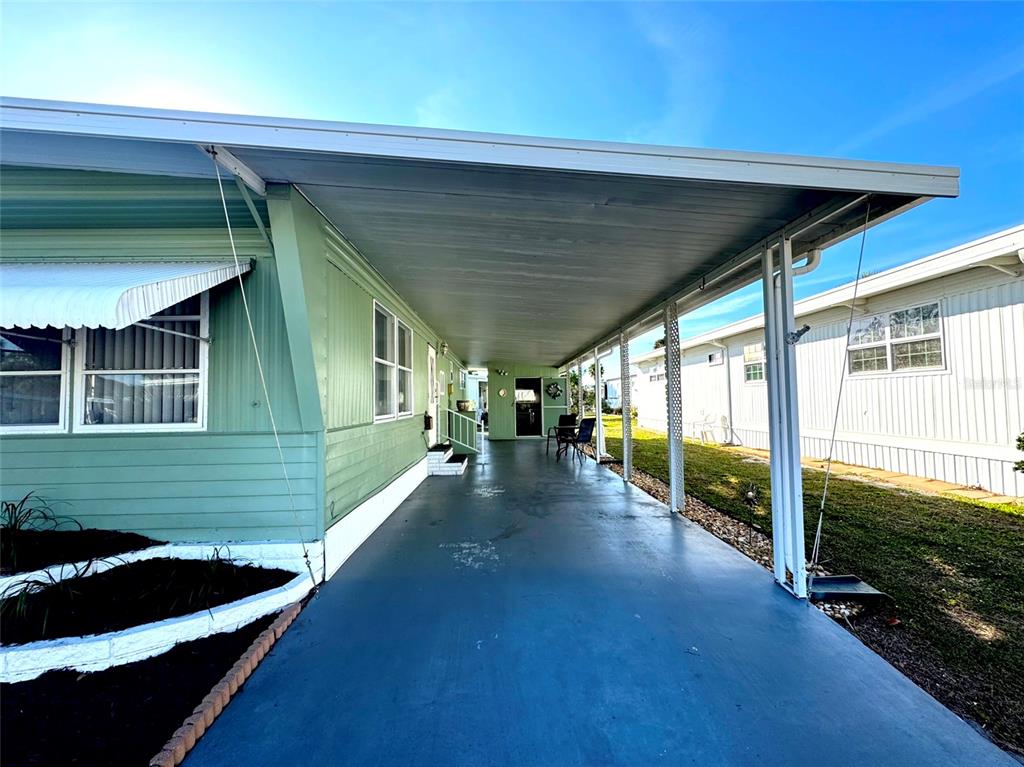 5740 Hyacinth Road Venice, FL 34293 - Photo 3 of 21