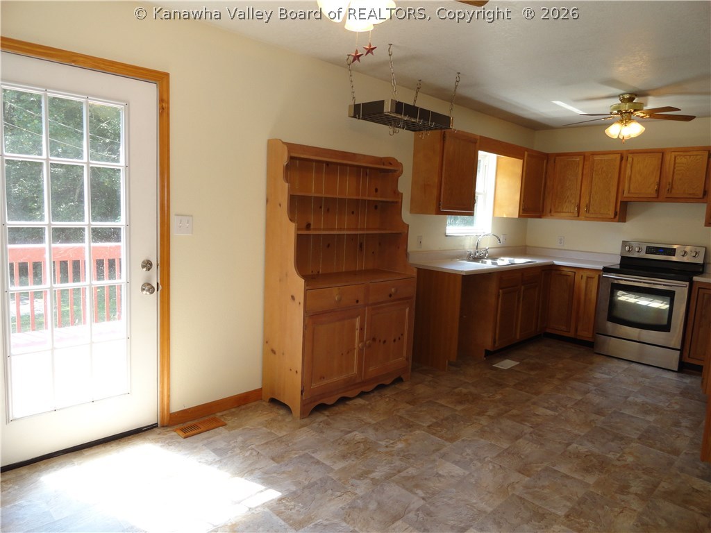 71 Long Branch Road Branchland, WV 25506 - Photo 6 of 17 Gallery Image 6