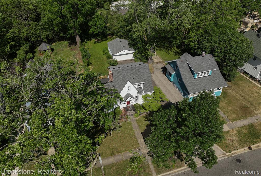26 Chippewa Road Pontiac, MI 48341 - Photo 2 of 30