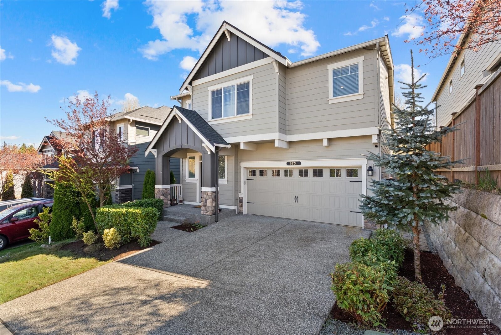 9924 7th Place Southeast Lake Stevens, WA 98258 - Photo 3 of 40