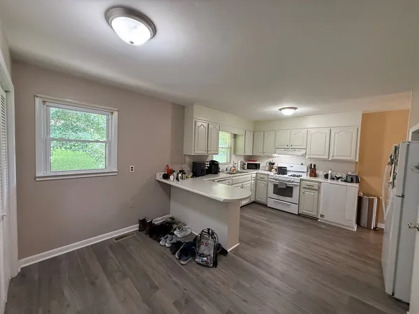 $189,900 | 406 Hershey Drive, Hopkinsville, KY 42240