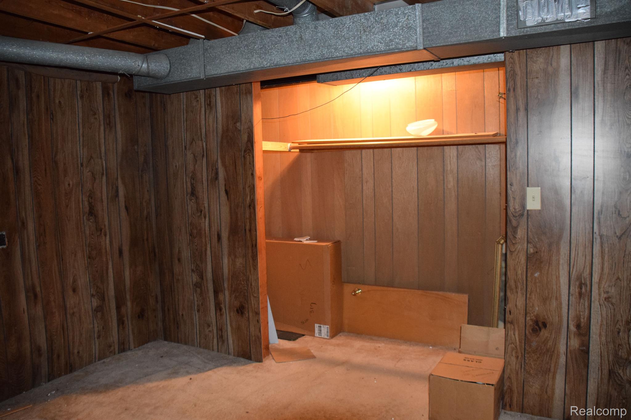 2581 King Road Trenton, MI 48183 - Photo 19 of 21 Gallery Image 19
