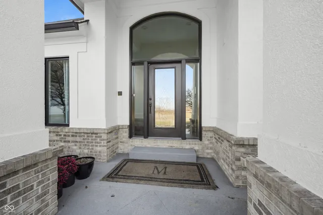 $995,000 | 6049 West Foster Branch Drive, Pendleton, IN 46064