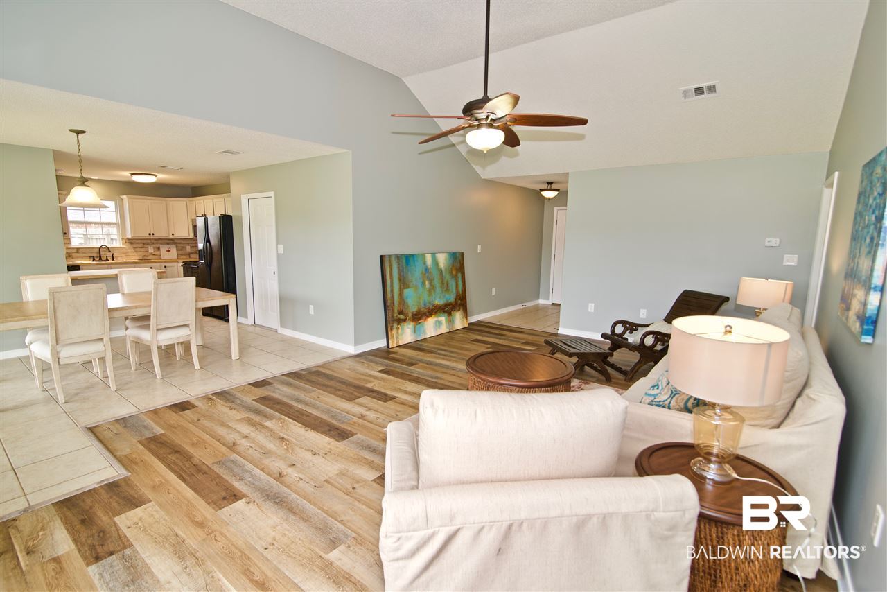 17517 Eastview Loop Foley, AL 36535 - Photo 10 of 48