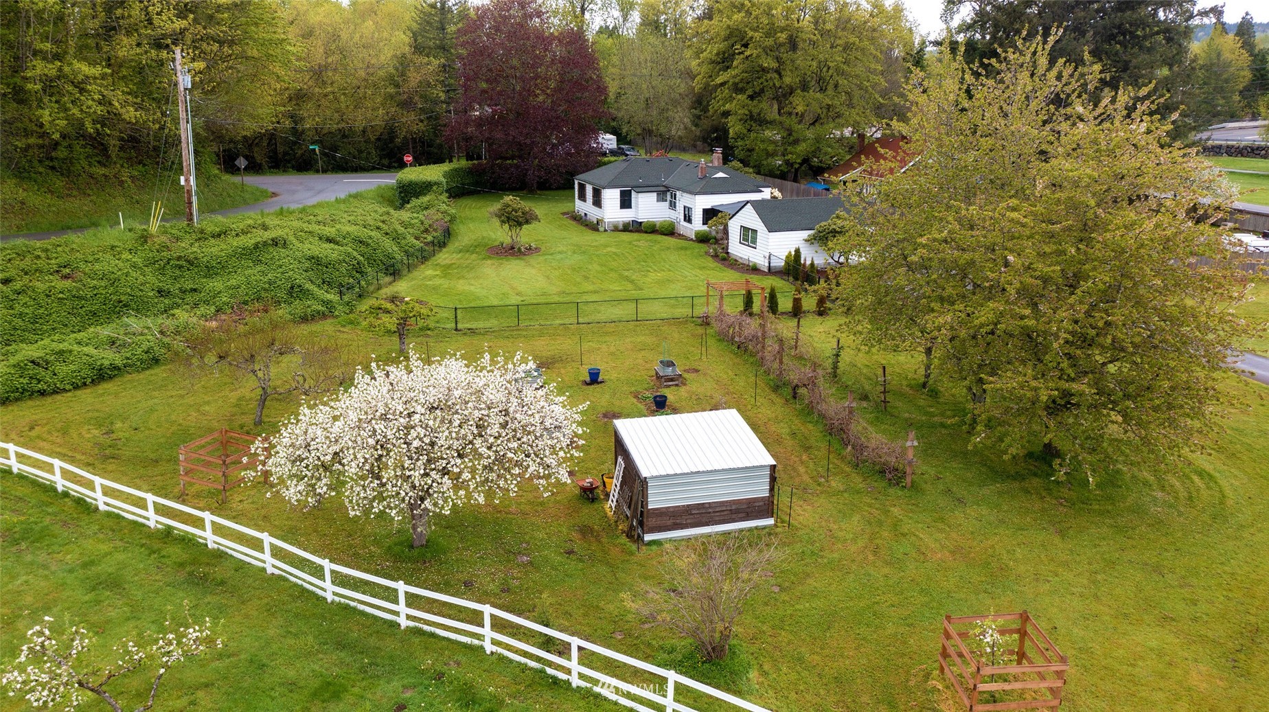 4462 Preston-Fall City Road Southeast Fall City, WA 98024 - Photo 36 of 38 Gallery Image 36