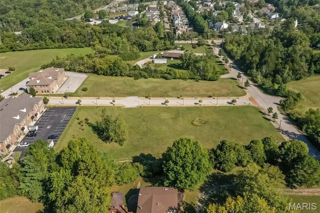 $675,000 | 17002 New College Avenue, Wildwood, MO 63040