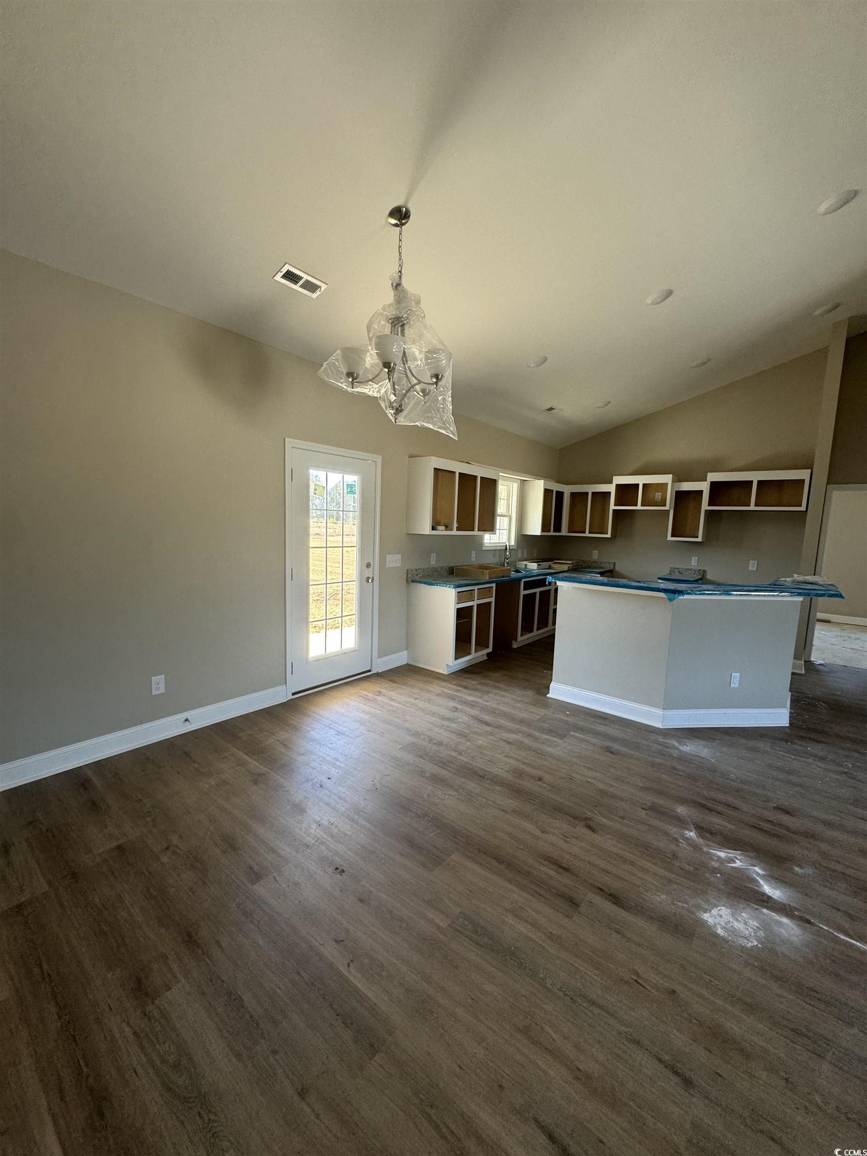 1226 Justice Loop Loris, SC 29569 - Photo 4 of 21