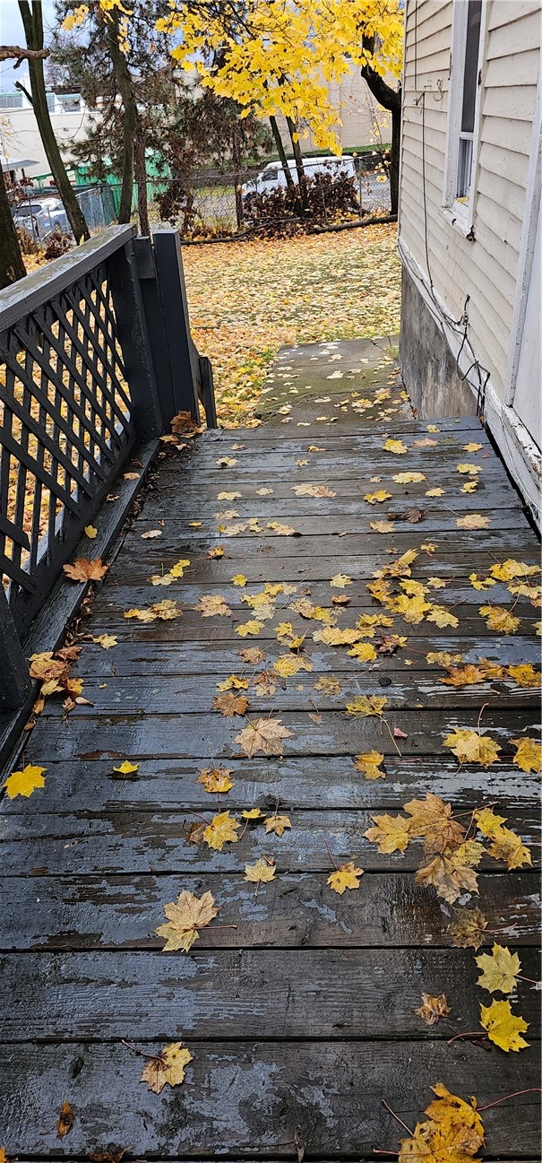 58 Thorn Street Rochester, NY 14613 - Photo 4 of 13