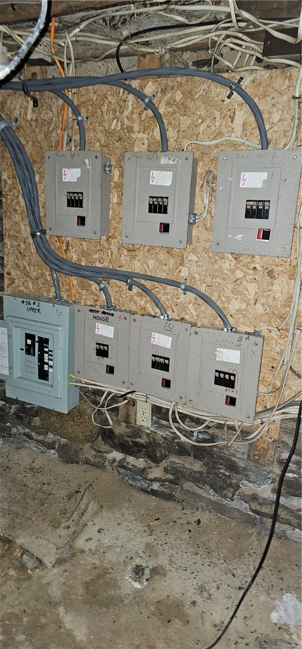 58 Thorn Street Rochester, NY 14613 - Photo 7 of 13