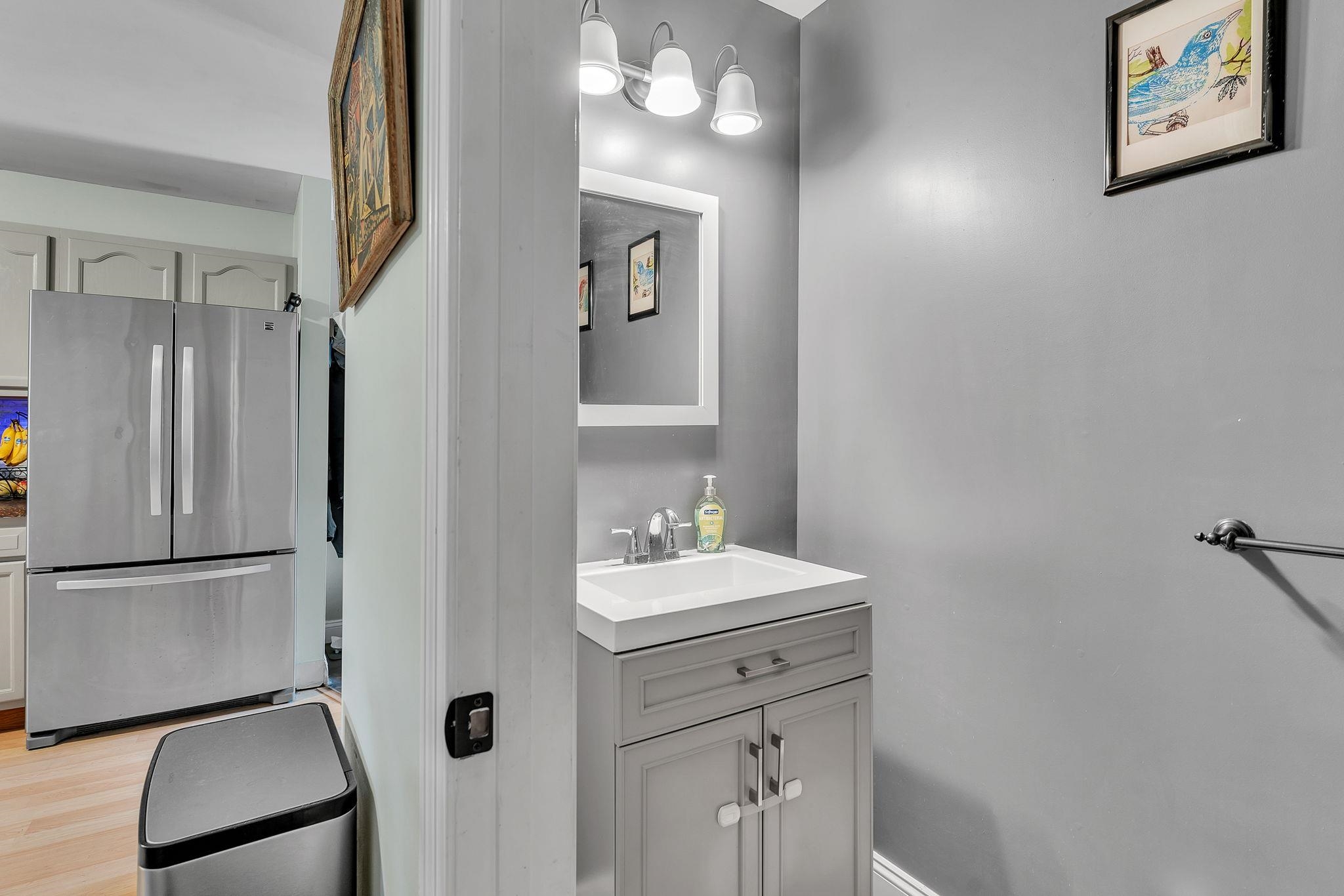 6 East Road, Unit 102 Fairfax, VT 05454 - Photo 7 of 32