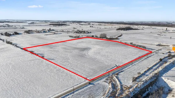 $732,600 | Sunnyview Road, De Pere, WI 54115