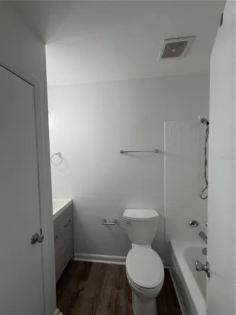 $1,400 | 4508 South Oak Drive, Unit T72, Tampa, FL 33611