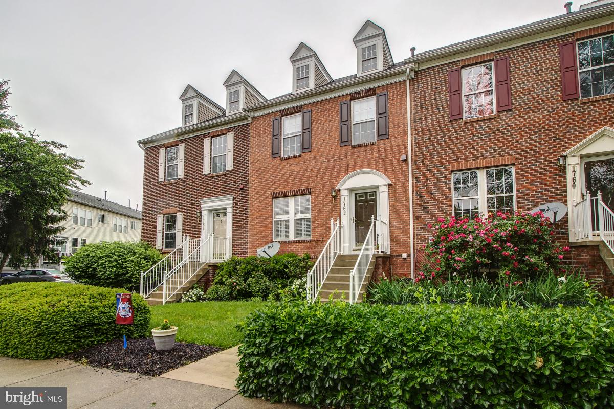 1762 Wheyfield Drive Frederick, MD 21701 - Photo 2 of 34