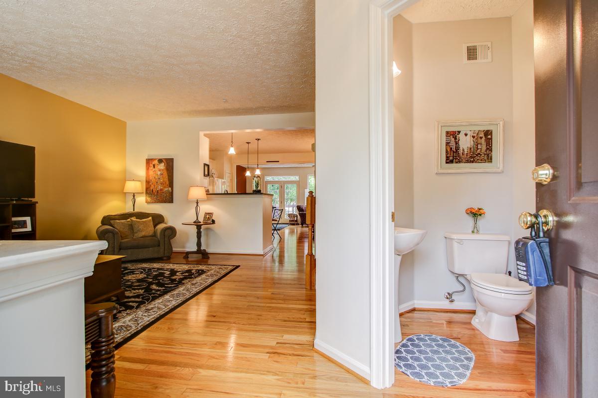 1762 Wheyfield Drive Frederick, MD 21701 - Photo 3 of 34