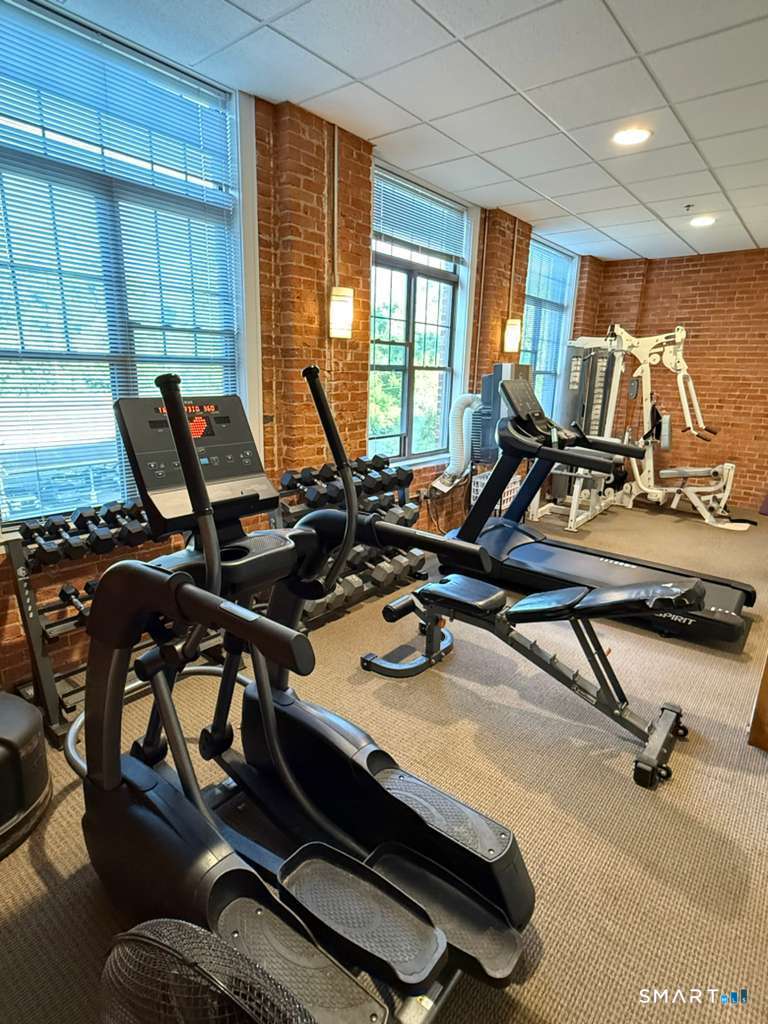33 Mechanic Street, Unit 203 Windsor, CT 06095 - Photo 17 of 22