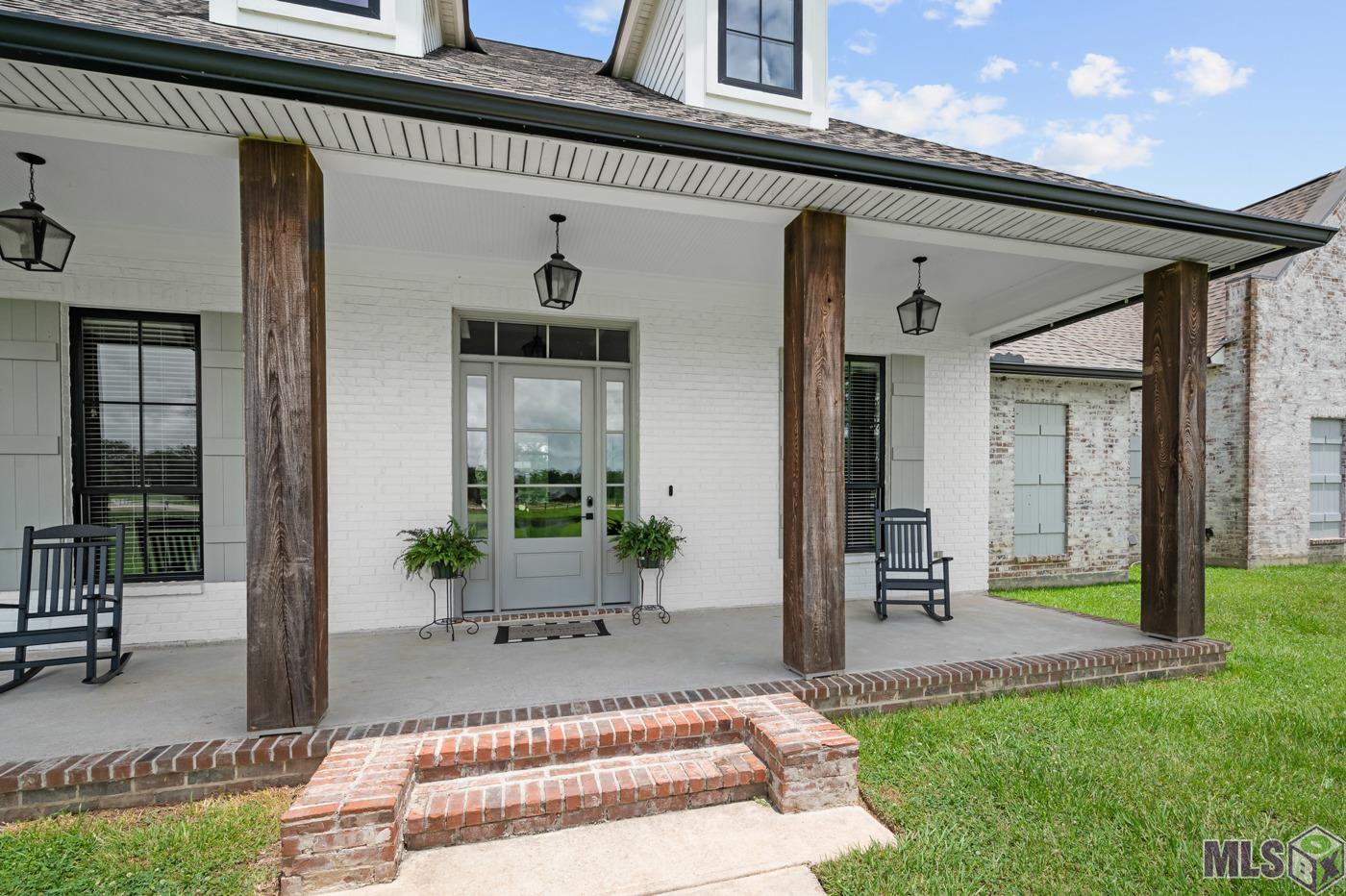 16027 Greenwell Springs Port Hudson Road Central, LA 70770 - Photo 4 of 39