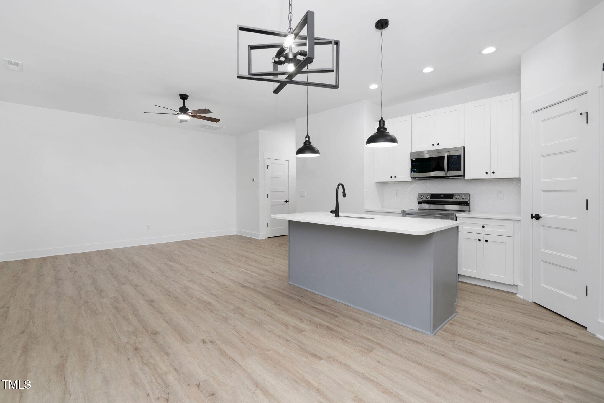 331 Roxboro Street Haw River, NC 27258 - Photo 14 of 39 22-web-or-mls-331-roxboro-st