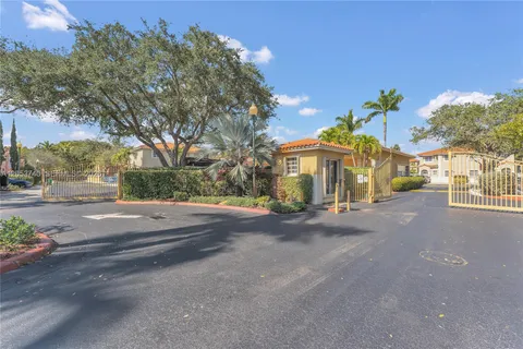 $649,000 | 7711 Southwest 94th Terrace, Miami, FL 33156
