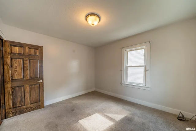 $144,900 | 807 North Ashland Avenue, West Peoria, IL 61604