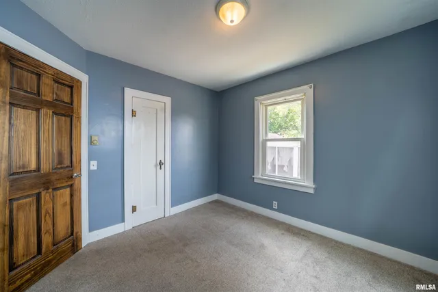 $144,900 | 807 North Ashland Avenue, West Peoria, IL 61604