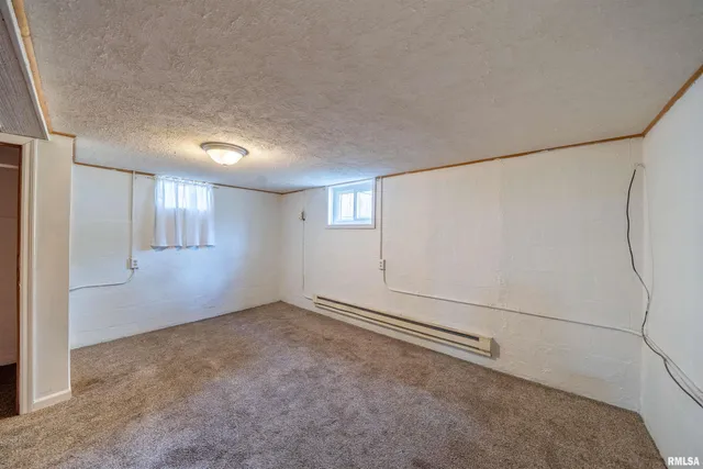 $144,900 | 807 North Ashland Avenue, West Peoria, IL 61604