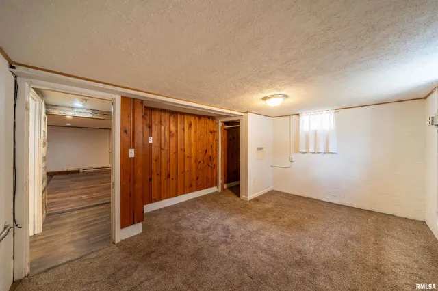 $144,900 | 807 North Ashland Avenue, West Peoria, IL 61604