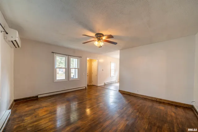 $144,900 | 807 North Ashland Avenue, West Peoria, IL 61604