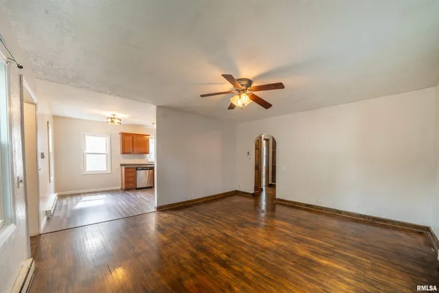 $144,900 | 807 North Ashland Avenue, West Peoria, IL 61604