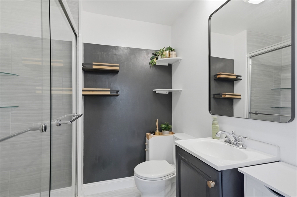 11 Columbia Road, Unit 7 Wakefield, MA 01880 - Photo 17 of 23