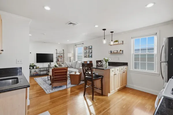 $335,000 | 11 Columbia Road, Unit 7, Wakefield, MA 01880