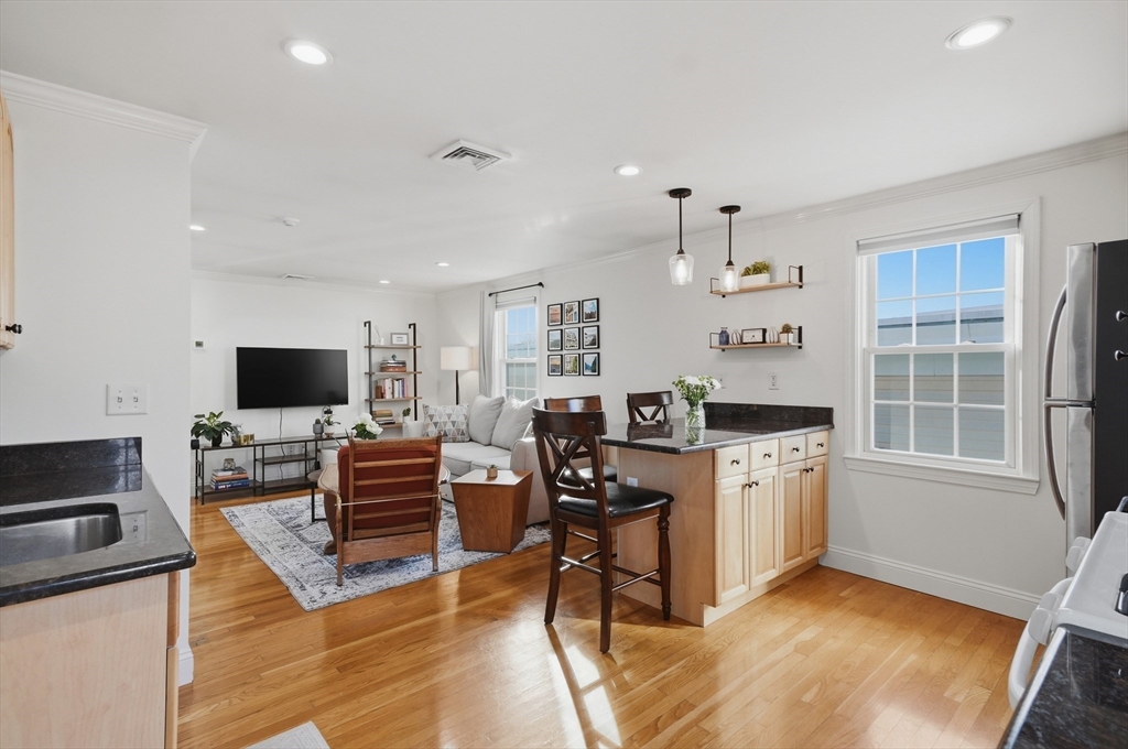 11 Columbia Road, Unit 7 Wakefield, MA 01880 - Photo 9 of 23