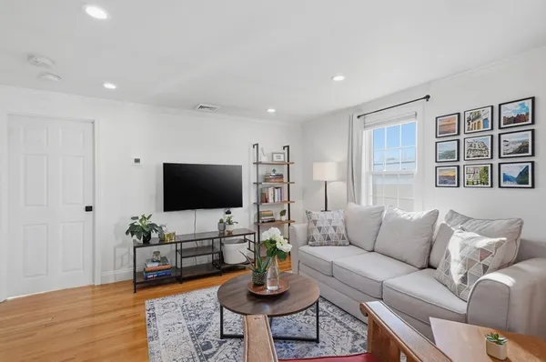 $335,000 | 11 Columbia Road, Unit 7, Wakefield, MA 01880