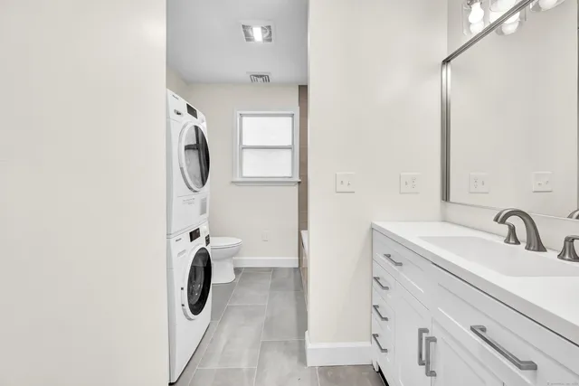 $529,000 | 7 Albert Road, Danbury, CT 06811