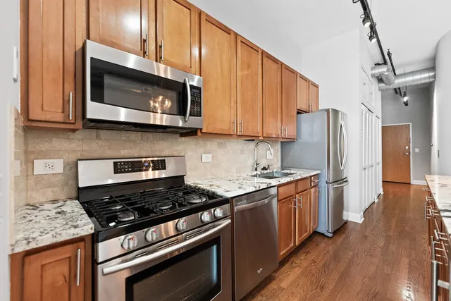$3,500 | 1000 West Adams Street, Unit 703, Chicago, IL 60607