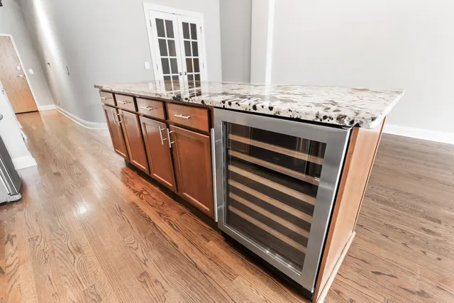 $3,500 | 1000 West Adams Street, Unit 703, Chicago, IL 60607