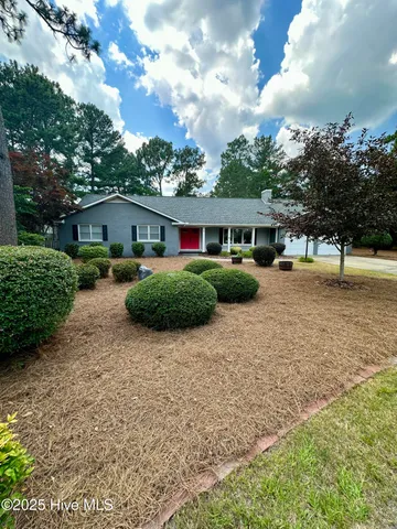 $2,300 | 6 Briarwood Place, Pinehurst, NC 28374