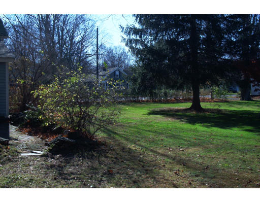 35 Springfield Street Wilbraham, MA 01095 - Photo 3 of 3 Gallery Image 3