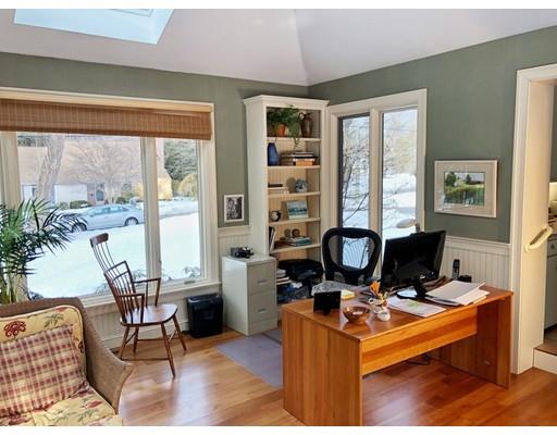 87 Briarcliff Road Longmeadow, MA 01106 - Photo 12 of 25 Gallery Image 12