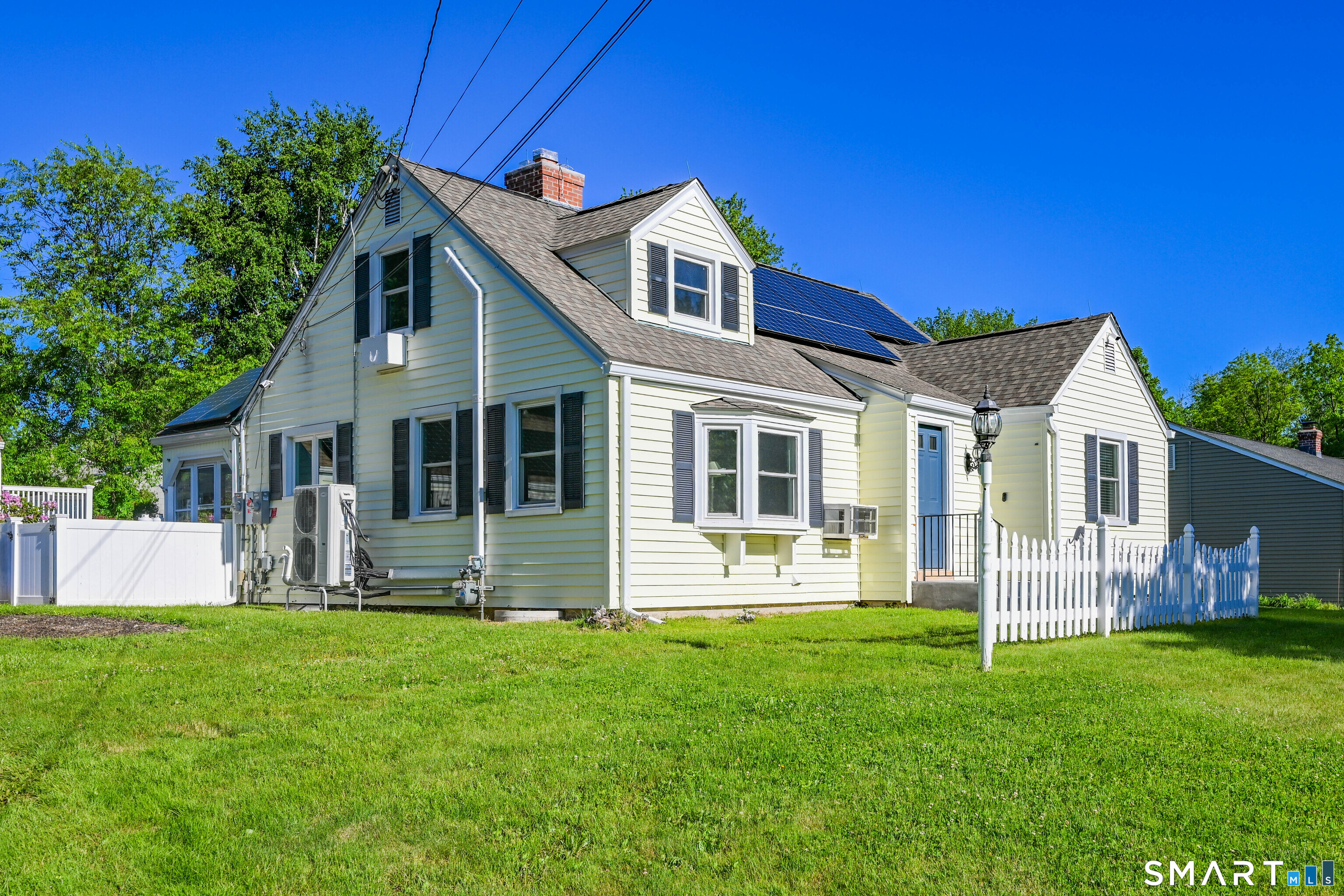 161 Red Stone Hill Bristol, CT 06010 - Photo 7 of 37