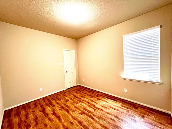 $259,900 | 20330 Pine Water Lane, Tomball, TX 77375