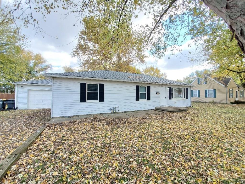 1732 Park Road Anderson, IN 46011 - Photo 3 of 15 Gallery Image 3